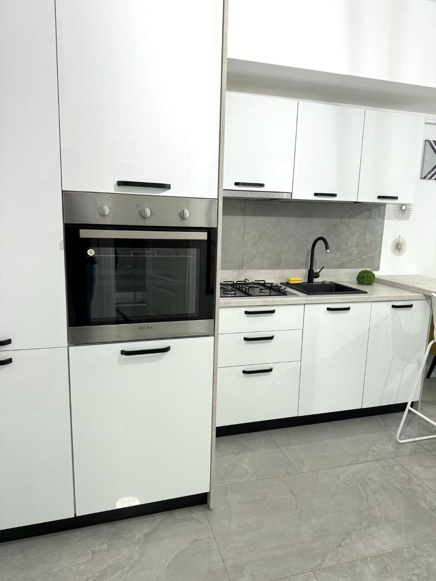 Sky View - Free Parking Apartman Jászvásár Kültér fotó